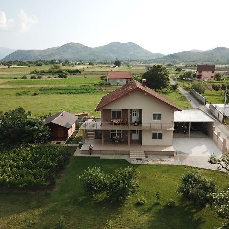 Golubovci Eko Apartmani Krackovic מראה חיצוני תמונה