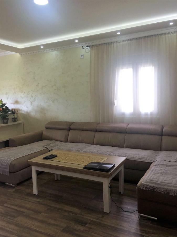 Golubovci Eko Apartmani Krackovic מראה חיצוני תמונה