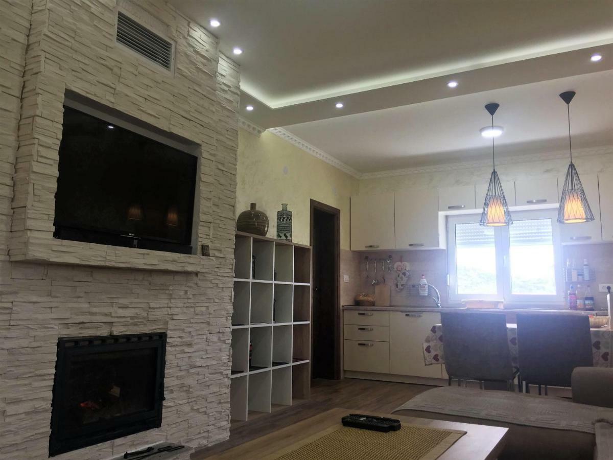 Golubovci Eko Apartmani Krackovic מראה חיצוני תמונה